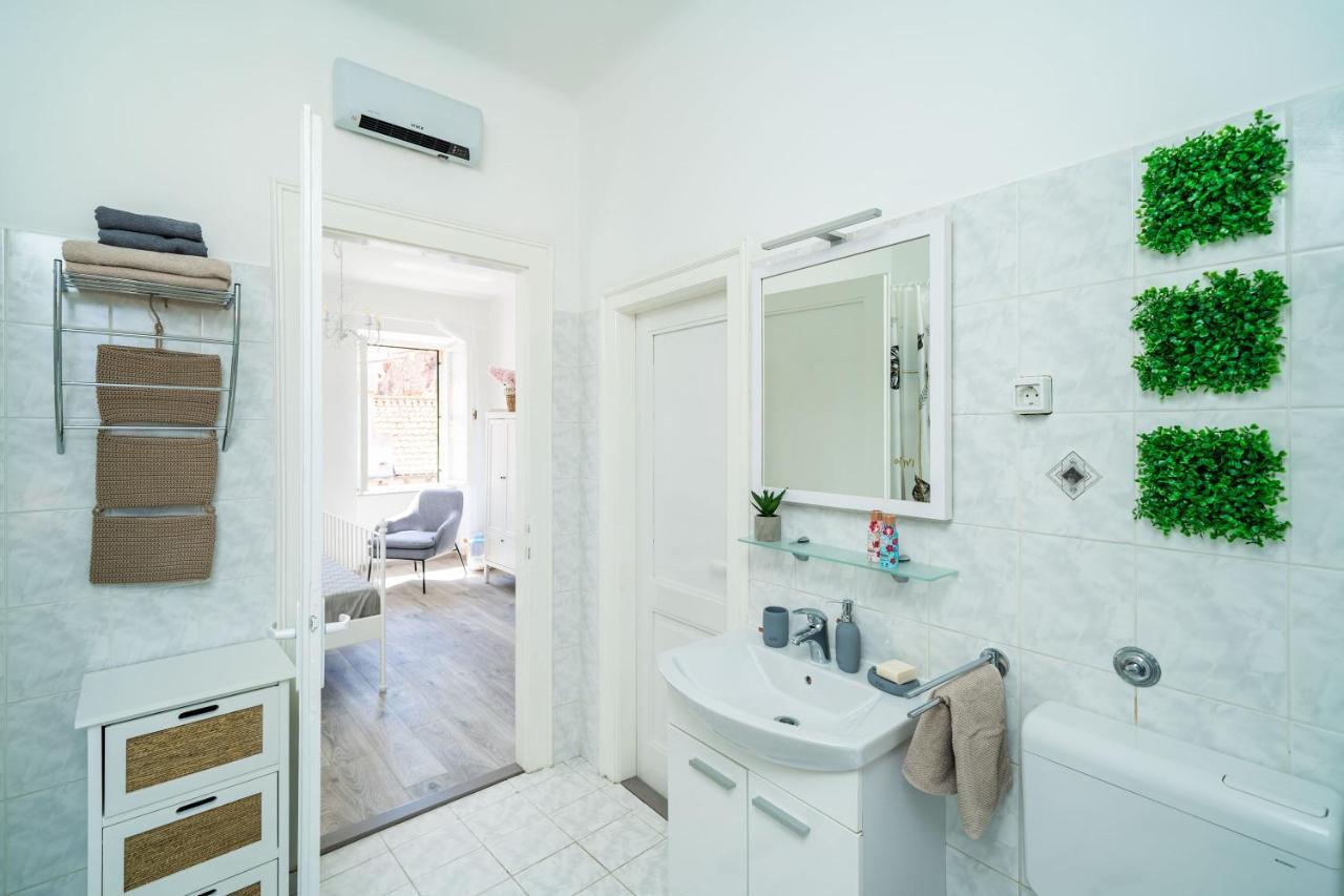 Apartment Swan - Dubrovnik Old Town Bagian luar foto